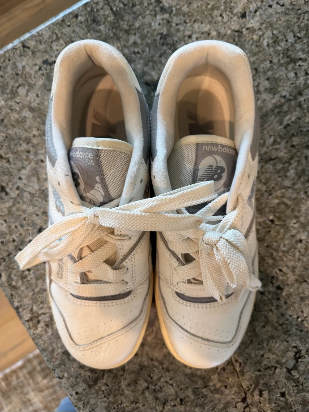 New Balance Men’s Sneakers in White and Gray